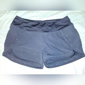 Hylete Iris shorts